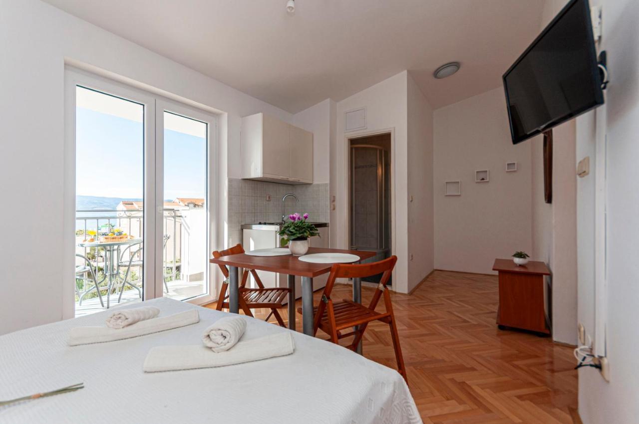 Apartments And Rooms Nikola Omis Ngoại thất bức ảnh