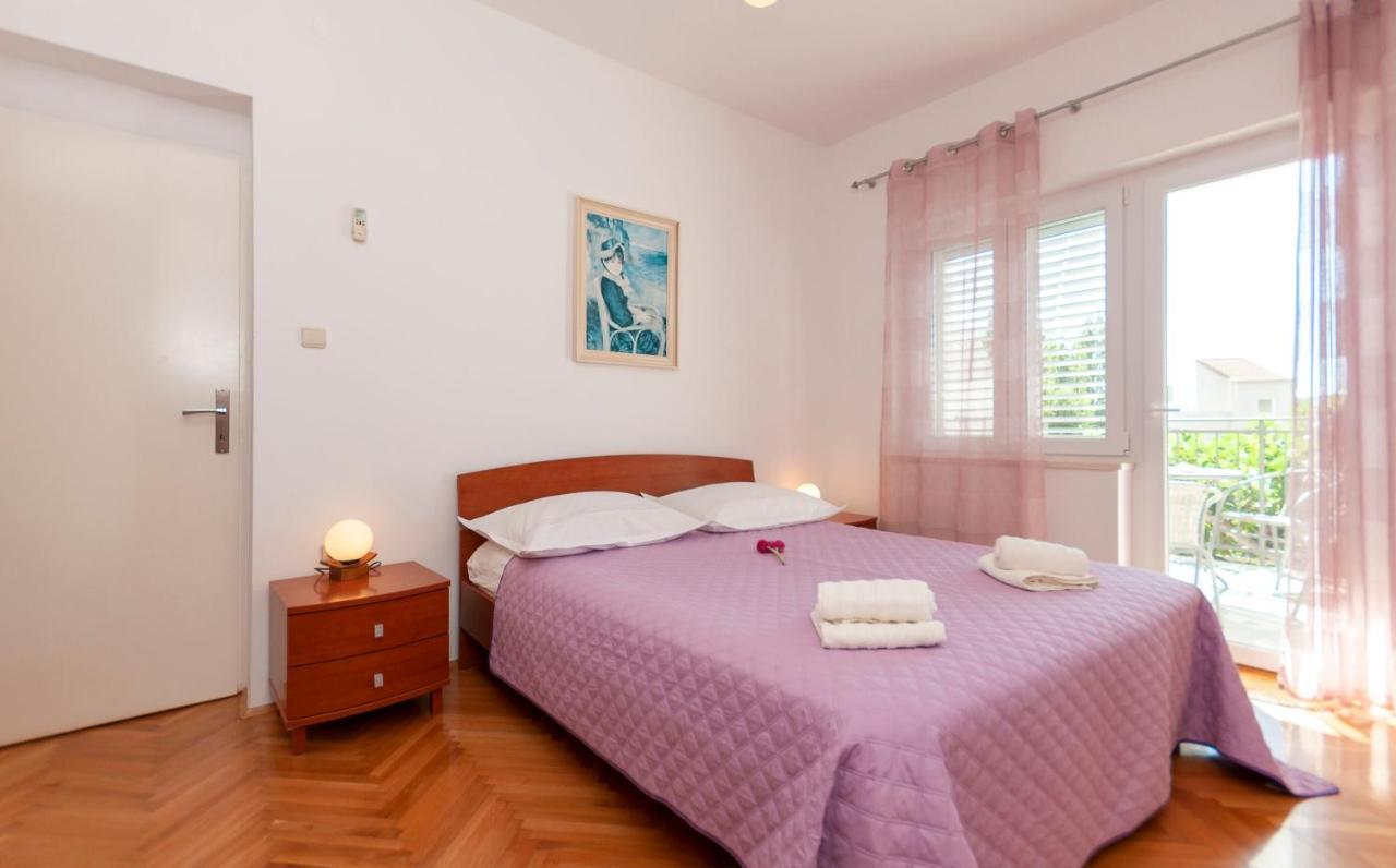 Apartments And Rooms Nikola Omis Ngoại thất bức ảnh