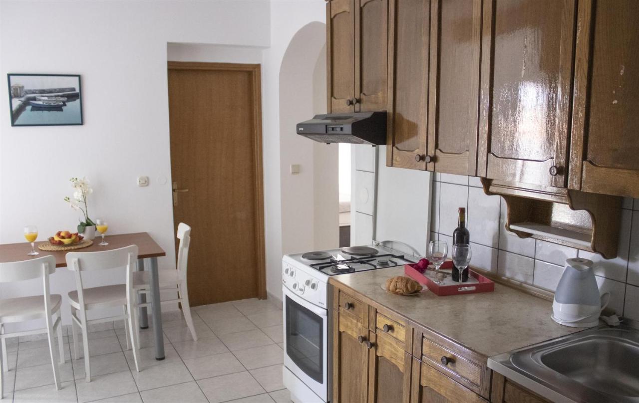 Apartments And Rooms Nikola Omis Ngoại thất bức ảnh
