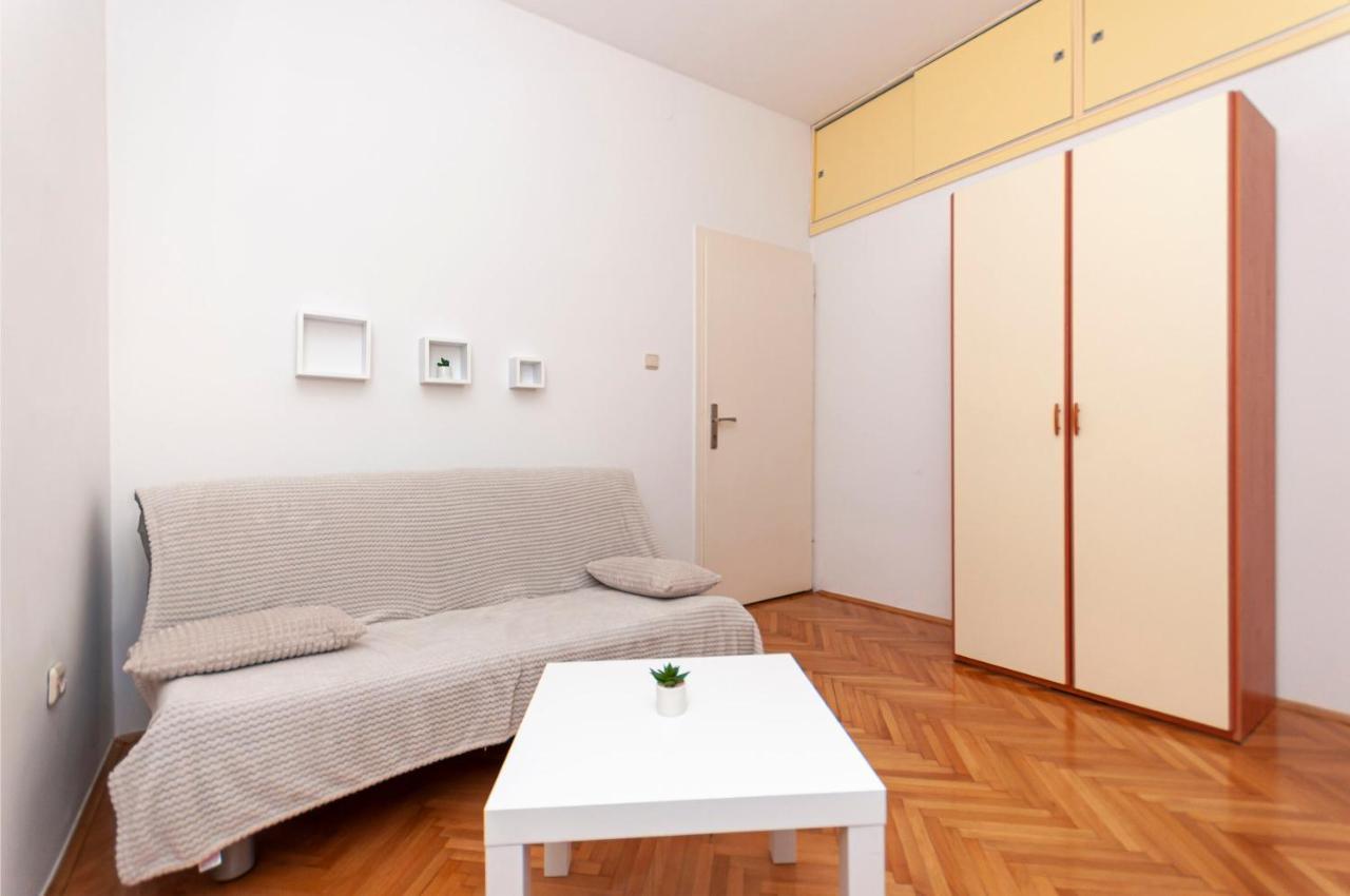 Apartments And Rooms Nikola Omis Ngoại thất bức ảnh