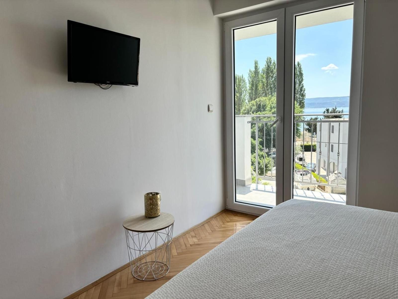 Apartments And Rooms Nikola Omis Ngoại thất bức ảnh